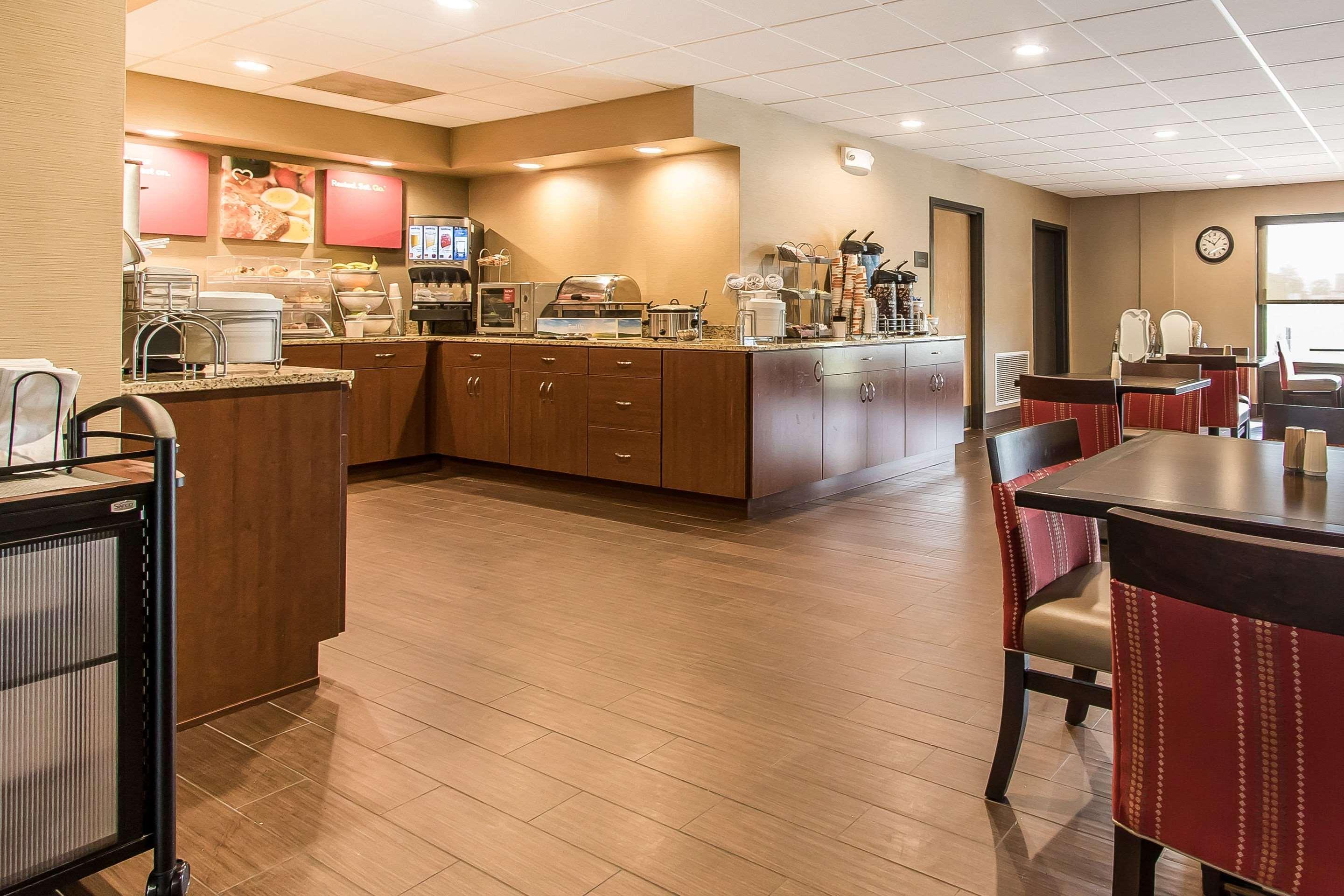Comfort Suites Effingham Εξωτερικό φωτογραφία
